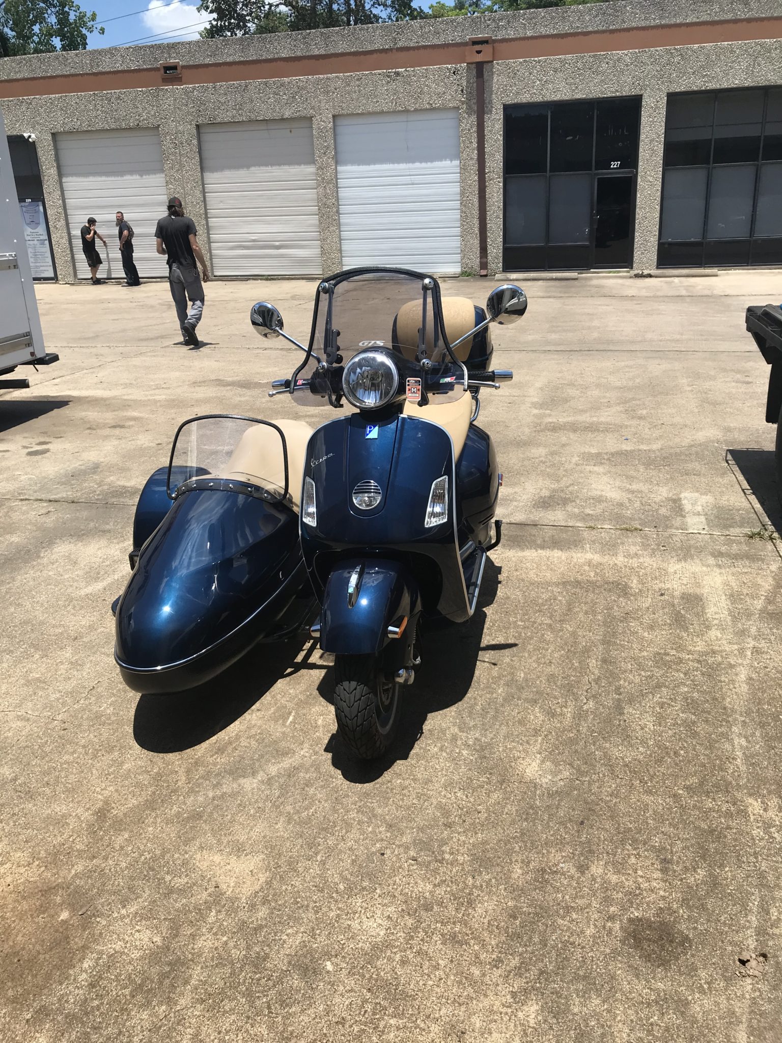 Vespa Sidecars – Texas Sidecars for motorcycles and scooters