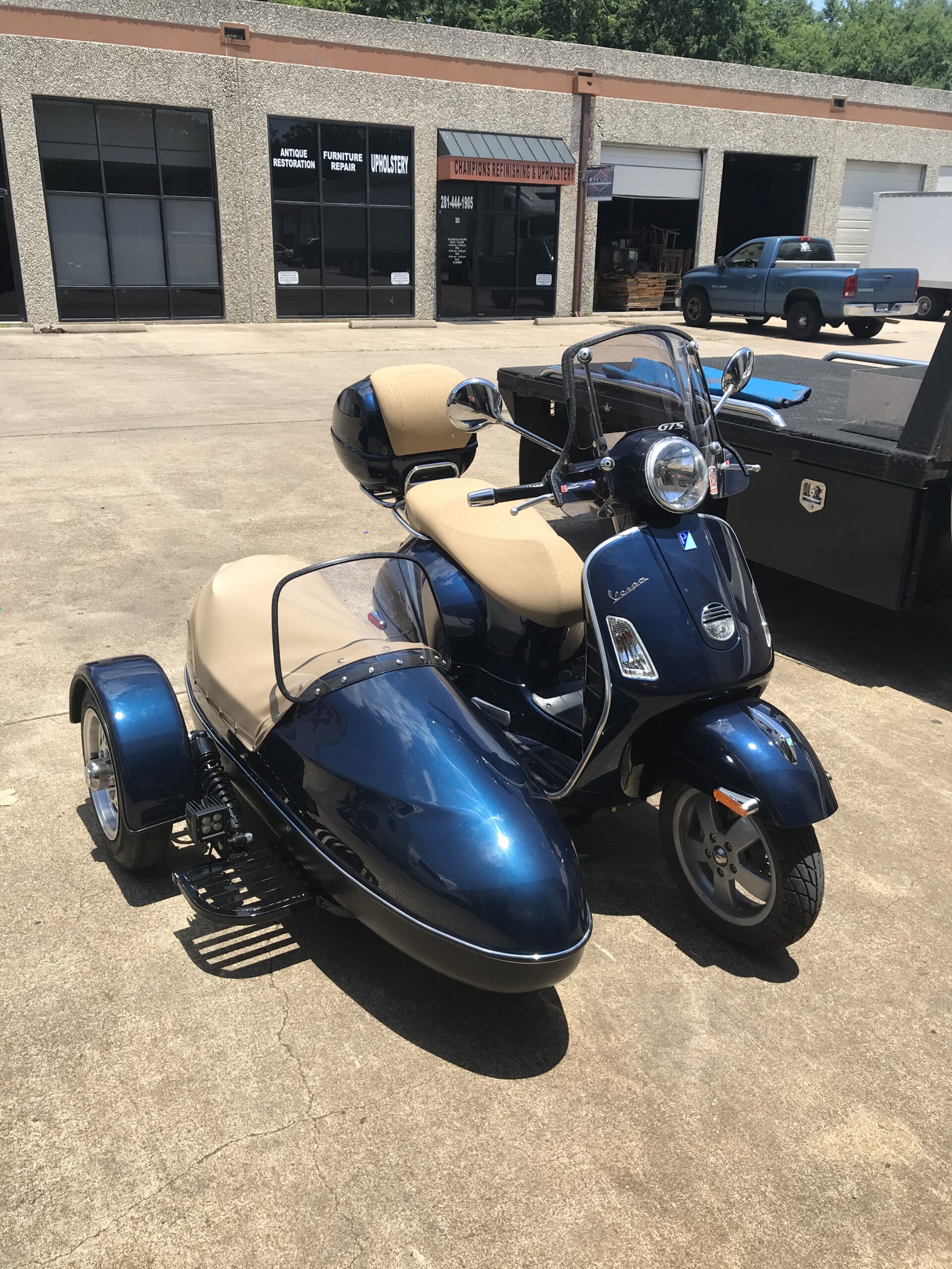 Vespa Sidecars – Texas Sidecars for motorcycles and scooters